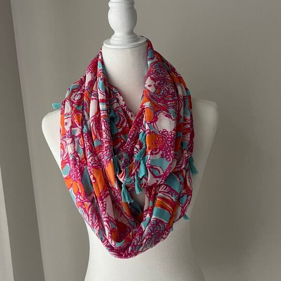 Lilly Pulitzer Scarf - Picture 1 of 4